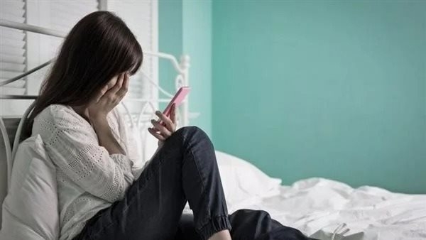 هفضحك على فيس بوك.. السجن سنتين لفتاة نشرت صورًا فاضحة لصديقتها بالقاهرة