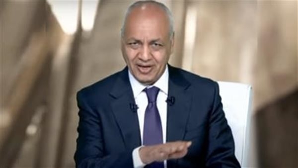 مصطفى بكري منفعلا: الجيش المصري يأدب ويربي أي حد