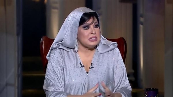 أردد التكبيرات.. فيفي عبده تكشف عن أجوائها الروحانية في يوم عرفة