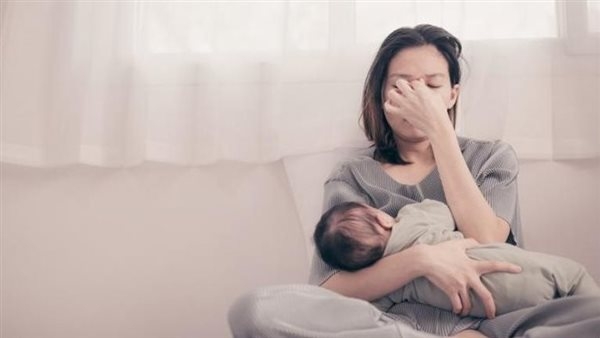 أبرزها القلق.. أسباب اكتئاب ما بعد الولادة