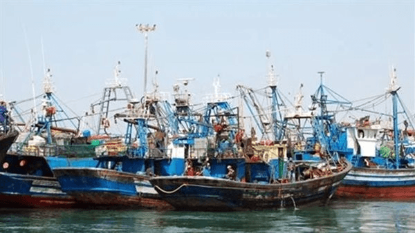 ننشر مواعيد وقف الصيد بالبحر الأحمر وخليجي السويس والعقبة