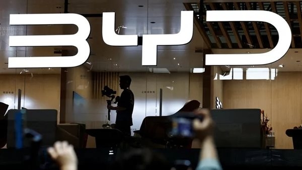 BYD الصينية توسع أعمالها في مدينة تشنغتشو الصينية لتطوير السيارات الكهربائية