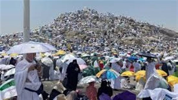ماذا تفعل المرأة إذا جاءها العذر الشرعي خلال الحج؟.. الإفتاء ترُد