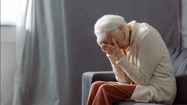 أبرزها المشروبات السكرية.. أطعمة تزيد من تدهور الصحة العقلية