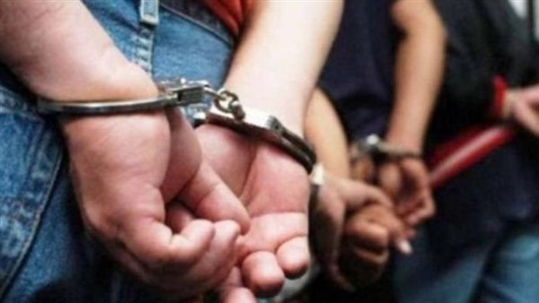 بقيمة 20 مليون جنيه.. ضبط 3 لصوص بتهمة سرقة مصوغات ذهبية من مندوب جواهرجي في قنا