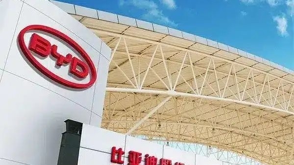 مبيعات BYD الصينية تتفوق على تسلا في أوروبا لأول مرة