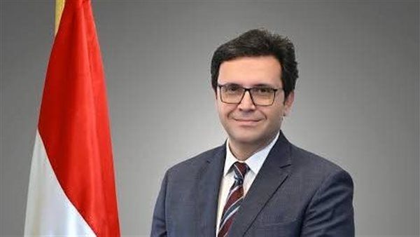 وزير الثقافة يتسلم تقريرًا حول نشاط الوزارة خلال عيد الفطر