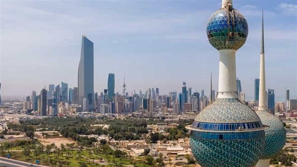 شديد الحرارة.. طقس الكويت اليوم يشهد تقلبات ورياح مثيرة للغبار