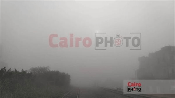 شبورة كثيفة تغطي طرق كفر الشيخ وسط تحذيرات للسائقين