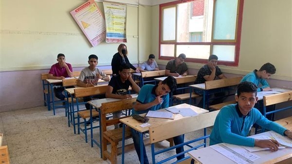 تعليم البحيرة: فتح مزاد علني للتعاقد مع الجرائد الرسمية لنشر نتيجة الإعدادية