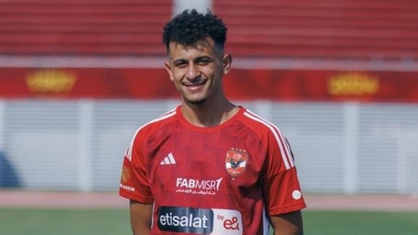 الأهلي يقرر بيع عمر الساعي وخالد عبد الفتاح نهائيًا