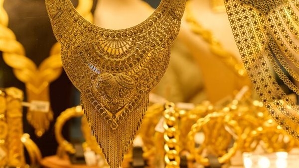 الذهب يتراجع لأدنى مستوى في أسبوع بعد قرار محكمة تجارية بمنع رسوم ترامب