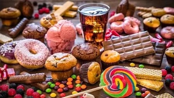 ترتبط بالسرطان.. تحذيرات من أنواع حلوى ومشروبات غازية بالمملكة المتحدة
