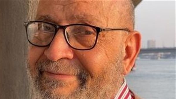 الكاتب السيد حافظ يستغيث: الضرائب صادرت ثمن مقبرتي وتكاليف جنازتي بسبب خطأ ضريبي