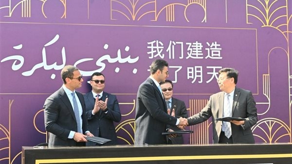 مجموعة العرجاني تدخل مدينة رأس الحكمة لتنفيذ أعمال بنية تحتية بشراكة مصرية صينية