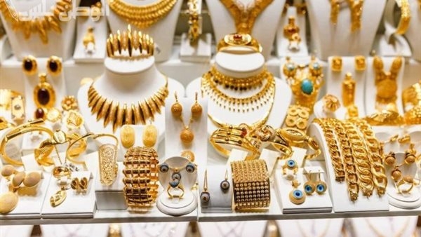 أسعار الذهب تسجل استقرارا اليوم.. وعيار 21 بـ4165 جنيها