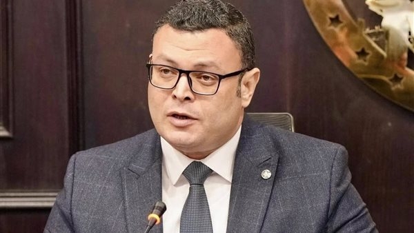 وزير الإسكان يوجه برفع درجة الاستعداد وتشكيل فرق طوارئ للمرافق والخدمات خلال إجازة عيد الأضحى