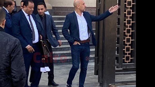 حفظ التحقيقات في بلاغ الإعلامي إبراهيم فايق ضد دفاع محمد عادل بتهمة السب والقذف