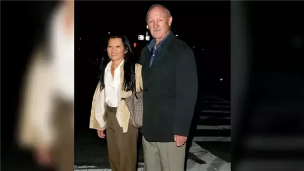 الزهايمر يكتب نهاية مأساوية لأسطورة هوليوود.. جين هاكمان مكث بجوار جثة زوجته دون علمه بوفاتها