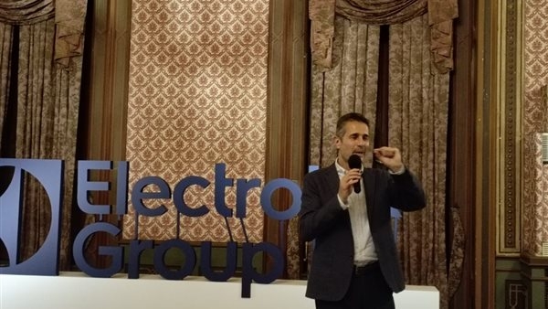 رئيس إلكترولوكس مصر يكشف سبب تراجع الشركة العالمية عن التخارج من القاهرة