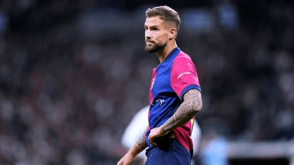 استبعاد مدافع برشلونة من قائمة منتخب إسبانيا بربع نهائي دوري الأمم الأوروبية
