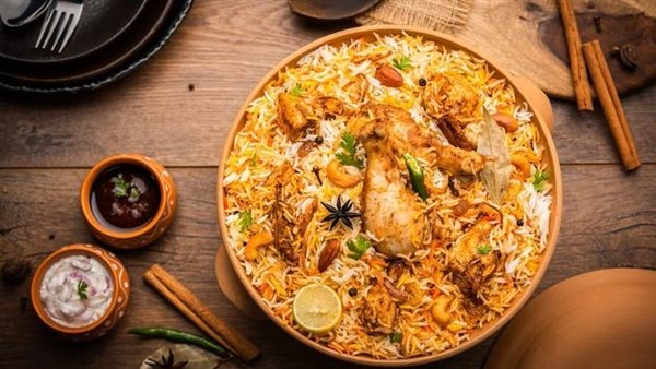 بشوية رز وفراخ.. طريقة تحضير برياني دجاج أحلى من المطاعم