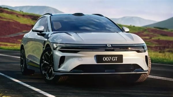 Zeekr تتبع شركة BYD من خلال أنظمة القيادة الذاتية المجانية في السيارات