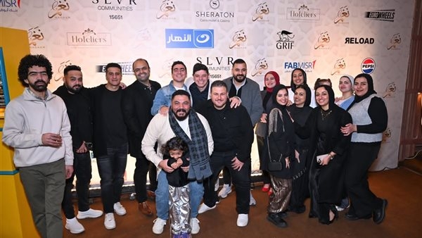 أبو الروس وقماح وأسامة الهادي ونجوم الأغنية في حفل إفطار على النيل