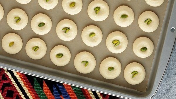 طريقة عمل الغريبة بالكيلو.. اعرفي المقادير بالكوب والجرامات