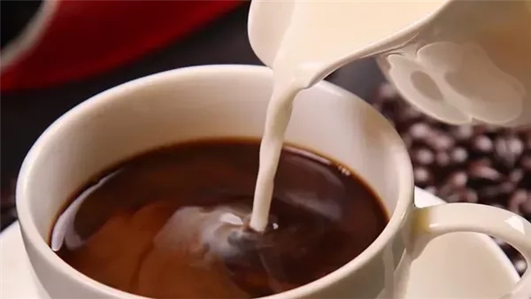 خلال فترات الصباح.. خبراء يكشفون أفضل وقت لتناول القهوة