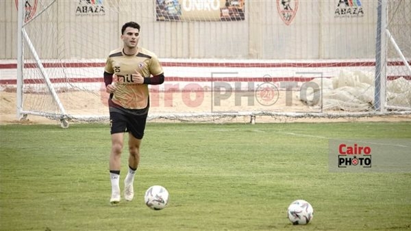 مصدر: زيزو لم يشكو الزمالك.. واللاعب ينتظر موقف النادي الأبيض