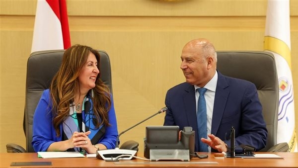 الولايات المتحدة ومصر توقعان عقودا بـ235 مليون دولار لتحديث السكة الحديد وتعزيز العلاقات الاقتصادية