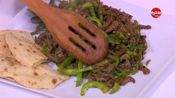 طريقة عمل الكبدة البلدي بالبصل والثوم.. نصائح تضمن لك مذاق عربة الشارع