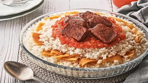 طريقة عمل الفتة المصرية لعيد الأضحى.. أسرار أهم طبق في العيد