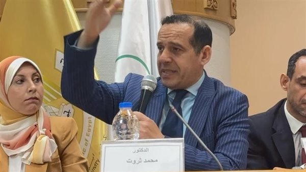 الدكتور محمد ثروت يُشيد بتجربة القاهرة 24 في توظيف الذكاء الاصطناعي بمؤتمر الأعلى للثقافة