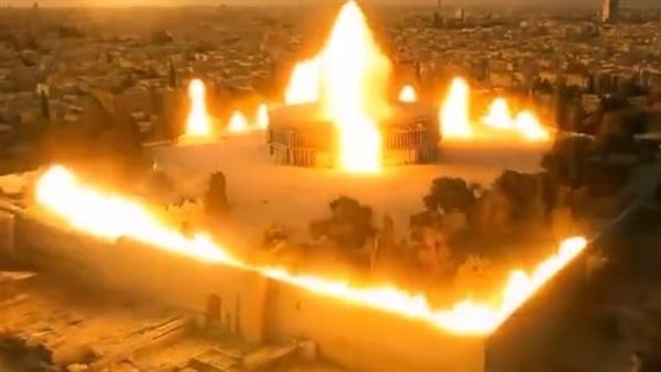 تزامنا مع الأعياد اليهودية.. فيديو إسرائيلي متداول لحرق المسجد الأقصى وتدشين الهيكل