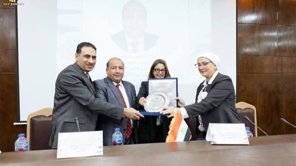 نائب رئيس جامعة القاهرة: دمج الذكاء الاصطناعي في تعليم ذوي الاحتياجات الخاصة خطوة محورية