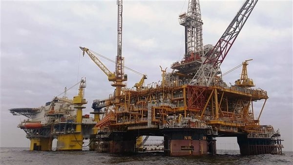 تراجع أسعار النفط عالميا.. والبرميل يسجل 64.60 دولار