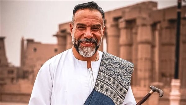 محمد خميس يتعرض لحادث سير.. ويطمئن جمهوره عبر القاهرة 24: أنا بخير الحمد لله