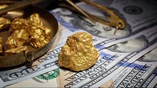 ارتفاع الدولار عالميا بدعم حكم قضائي أمريكي يلغي الرسوم الجمركية