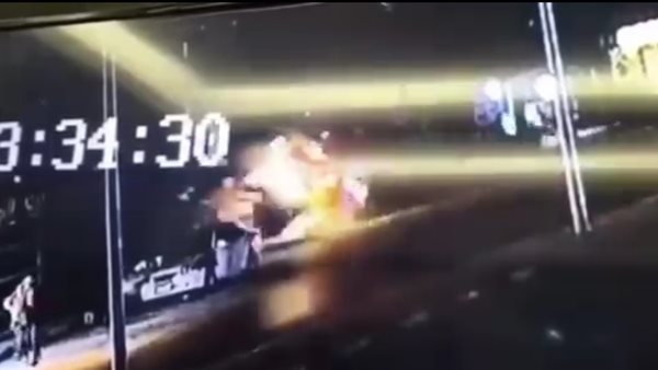 تسبب في إصابة 3 أشخاص.. ضبط سائق اصطدم بعربة وجبات سريعة في حي الزهور ببورسعيد