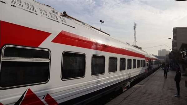 الدقيقة بـ 1.5 جنيه.. معلومات هامة عن مركز خدمة العملاء الصوتية لحجز تذاكر القطارات هاتفيًا