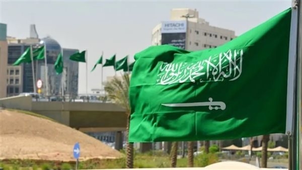 خلال فترة الحج.. السعودية تفرض غرامة 100 ألف ريال على من يحاول إيواء حاملي تأشيرات الزيارة