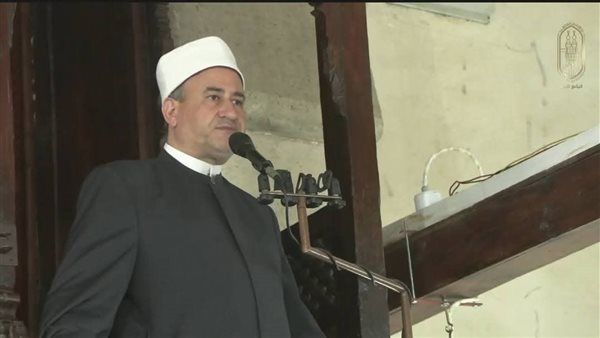 خطيب الجامع الأزهر: الحديث بغير علم في أمور الدين تجرؤ واستخفاف يقود للفتنة
