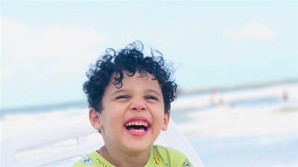 أشرس أنواع ضمور العضلات.. أسرة الصغير مشاري بالجيزة تستغيث لعلاجه من مرض نادر: يحتاج 3.2 مليون دولار