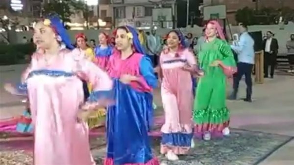 بحضور مدير الإدارة التعليمية.. فيديو رقص شرقي في حفل تعليم المنيا يثير جدلًا على مواقع التواصل