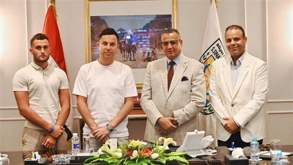 تعزيزًا لمكانتها السياحية.. محافظ جنوب سيناء يبحث تنظيم مهرجان عالمي في شرم الشيخ