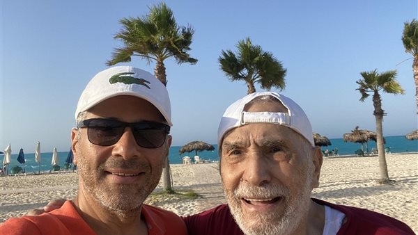 بعد أزمة وقف صرف المعاش.. اعرف آخر أعمال الفنان عبد الرحمن أبو زهرة قبل اعتزاله