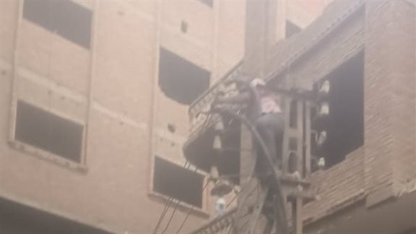 السيطرة على حريق محول كهرباء دون خسائر وضبط 7 أطنان عصائر مجهولة المصدر