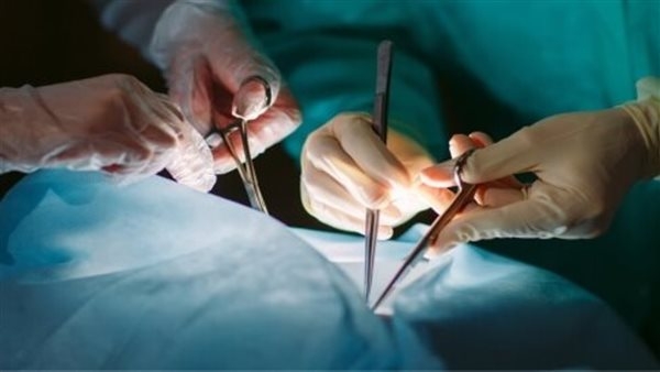 الفريق الطبي بمستشفى العامرية ينجح في إحراز عملية دقيقة بالفك